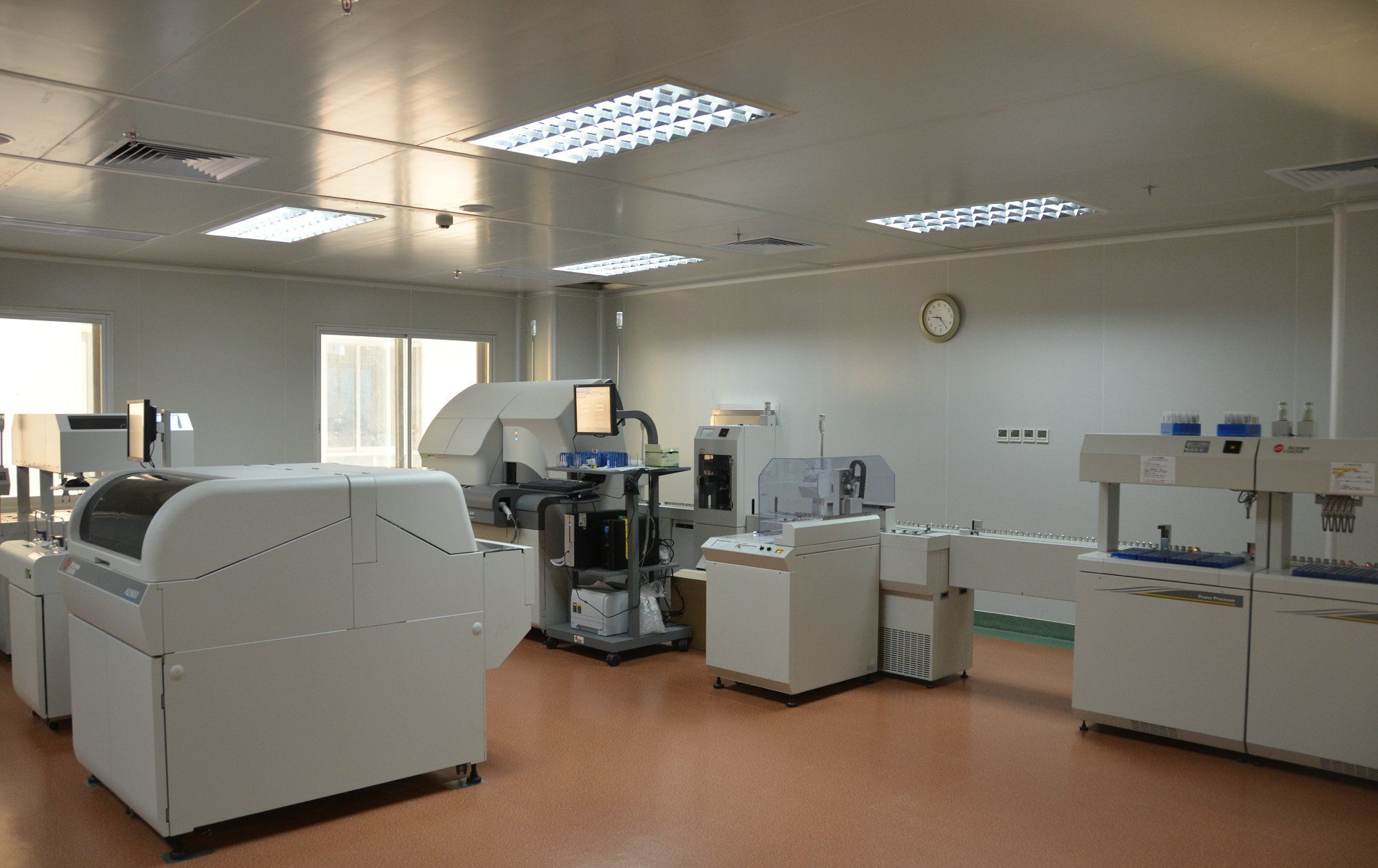 如何選擇實(shí)驗(yàn)室給水系統(tǒng)和給水方式